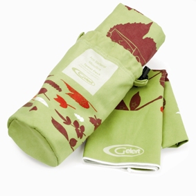 Gelert Green Leaf print 2 piece towel pack